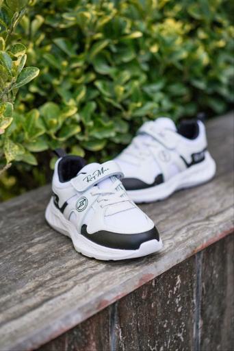 عکس فروشگاه کفش بچگانه کفشدوزک