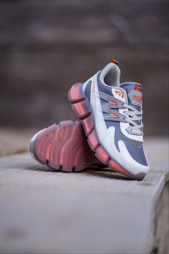 عکس فروشگاه کفش بچگانه کفشدوزک