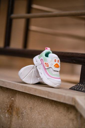 عکس فروشگاه کفش بچگانه کفشدوزک