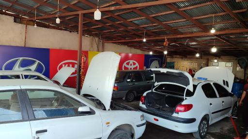 عکس تعمیرگاه تخصصی مهدی صالحی