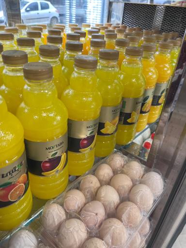 عکس لبنیات و بستنی سنتی عالی