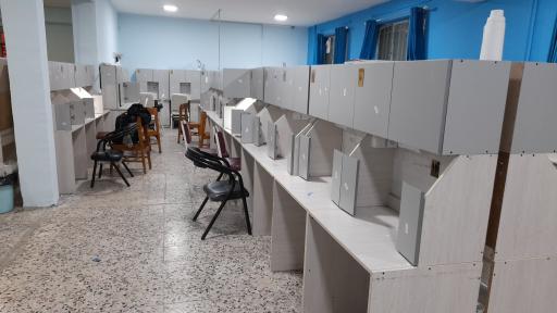 عکس دبیرستان نمونه دولتی پسرانه شرکت فرش