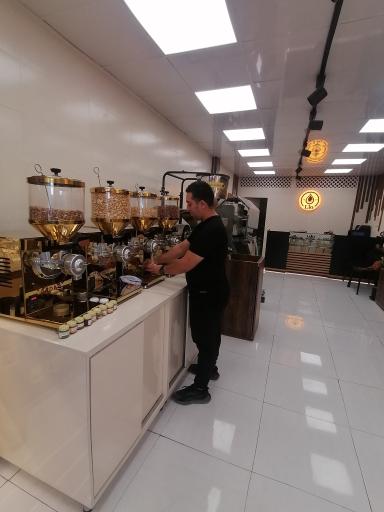 عکس روغنکده تیت لیو