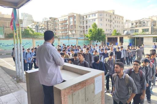 عکس دبیرستان پسرانه شاهد شهید رجایی