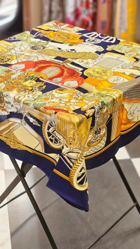 عکس روسری مهگام (خورشید)