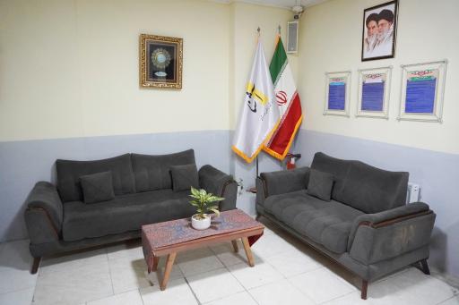 عکس دبیرستان دوره اول آشنا شعبه 3