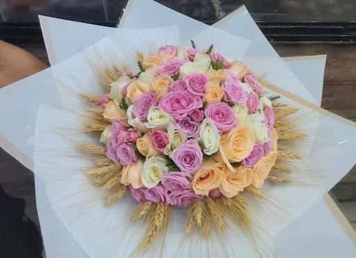 عکس گل فروشی تک