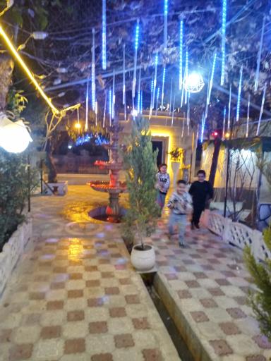 عکس سفره خانه سنتی ترنج