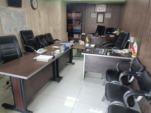 عکس مشاور املاک آرامش