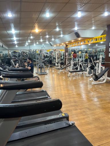 عکس باشگاه ورزشی ارمگان