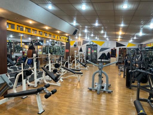 عکس باشگاه ورزشی ارمگان