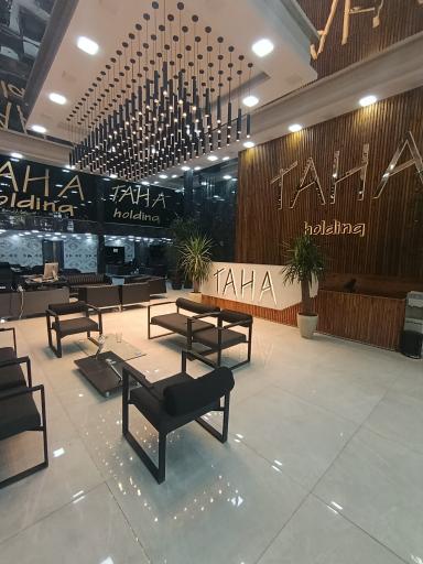 عکس هلدینگ طاها