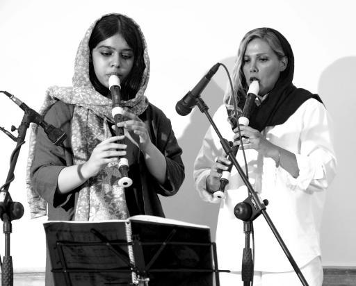 عکس آموزشگاه موسیقی هنگام 