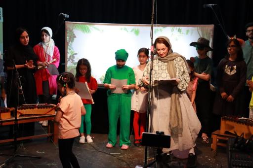 عکس آموزشگاه موسیقی هنگام 