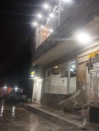 عکس سفره خانه باباکرم