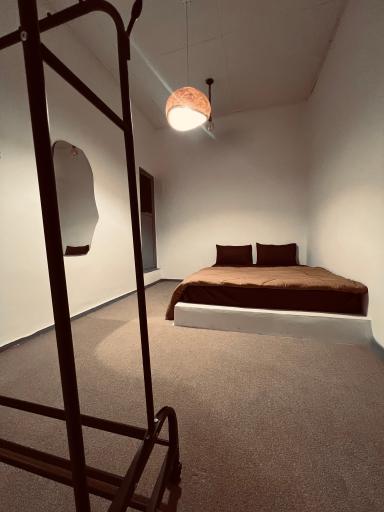 عکس اقامتگاه میلو