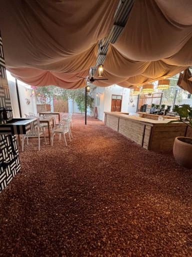 عکس اقامتگاه میلو