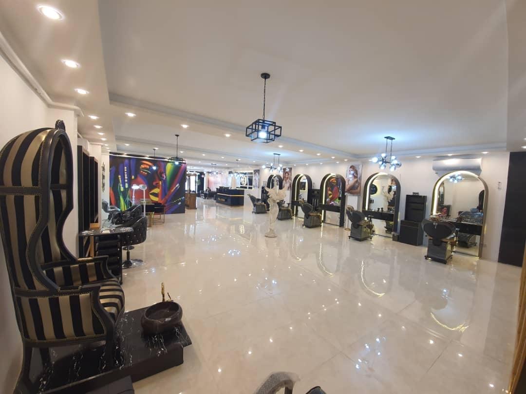 عکس عروس سرای حس برتر 