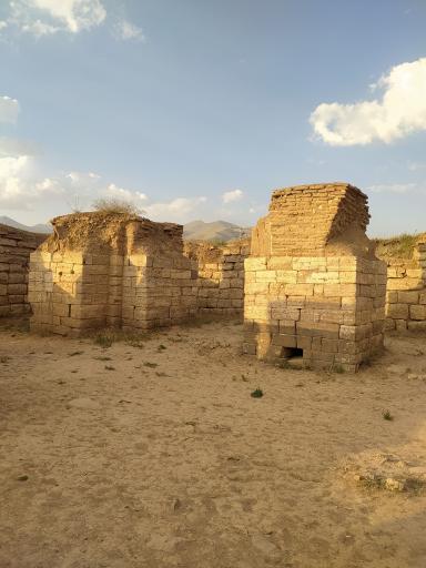 عکس معبد آناهیتا