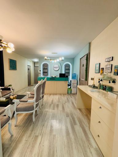 سالن زیبایی آنجل