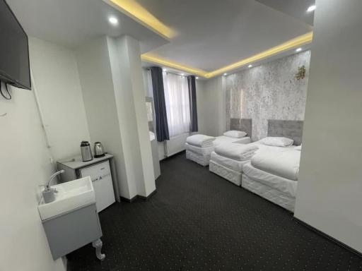 عکس هتل یاقوت