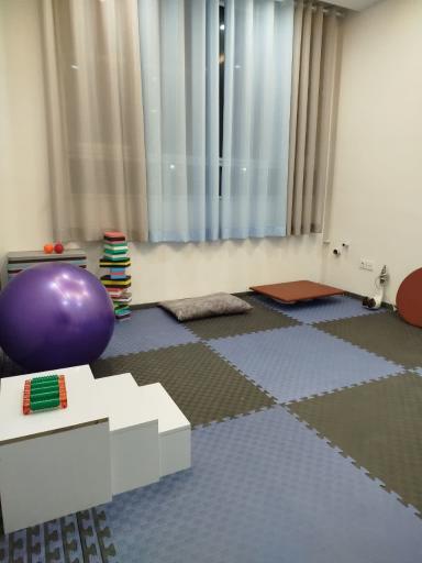 عکس کلنیک کاردرمانی  گفتار درمانی الهیه