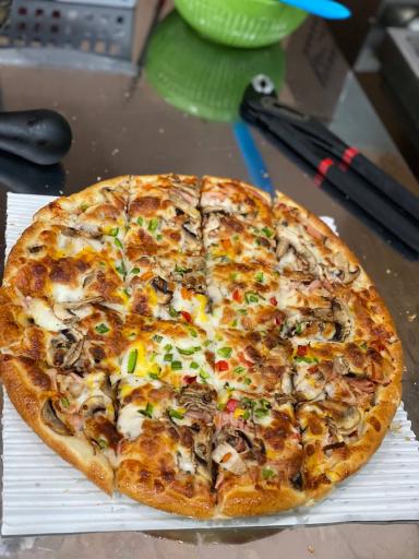 پیتزا همایون 