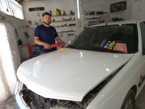 عکس رنگ آمیزی اتومبیل حسین 