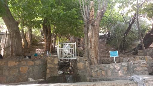 عکس آبشار آیینه ورزان