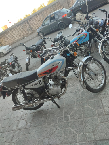 عکس پیک موتوری سجاد