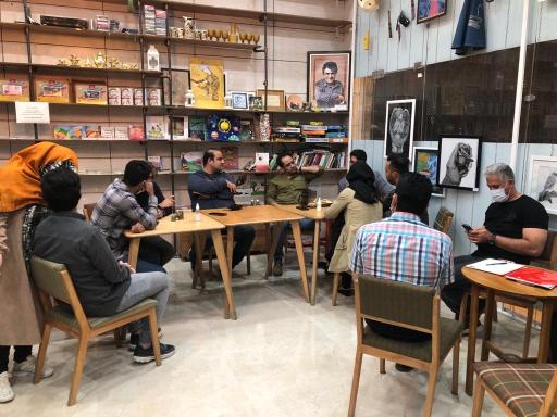 عکس کافه کتاب هزاردستان