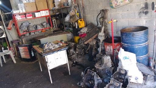 عکس استوک فروشی جانباز