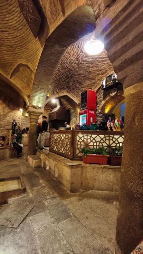 عکس رستوران شاندیز حاجی