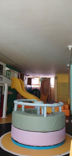 عکس خانه بازی متین