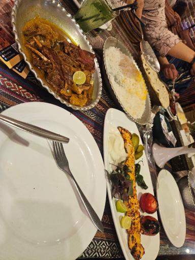 عکس رستوران شاندیز حاجی