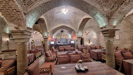 عکس رستوران شاندیز حاجی