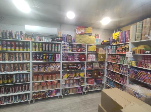 عکس آتشبازی و نورافشانی ولیعصر