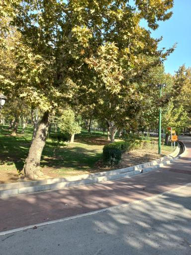 عکس زمین بازی کودکان