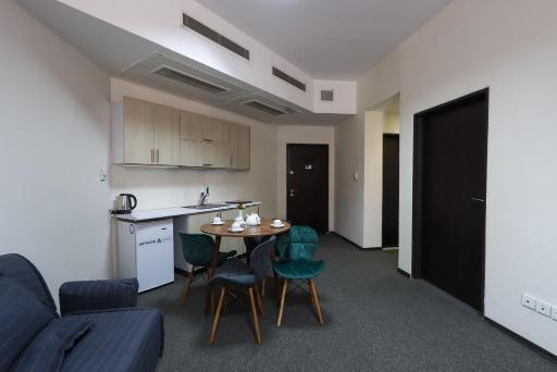 عکس هتل آستانه