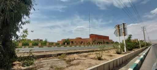 عکس دانشگاه ادیان و مذاهب