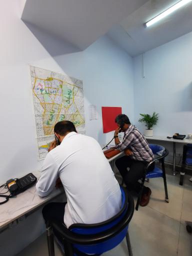 عکس مشاور املاک پلاک ۱