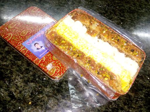 عکس شیرینی سرای سنتی حاج خلیفه احمد تاج نیا