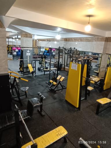 عکس باشگاه بانوان گیلانا