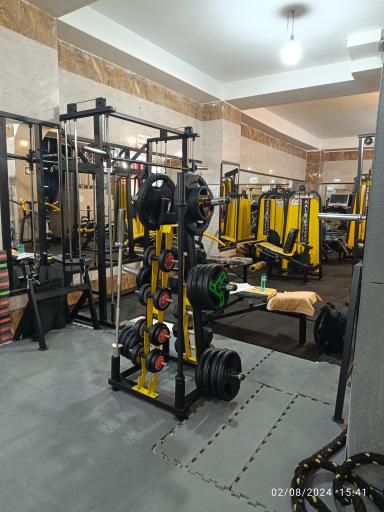 عکس باشگاه بانوان گیلانا