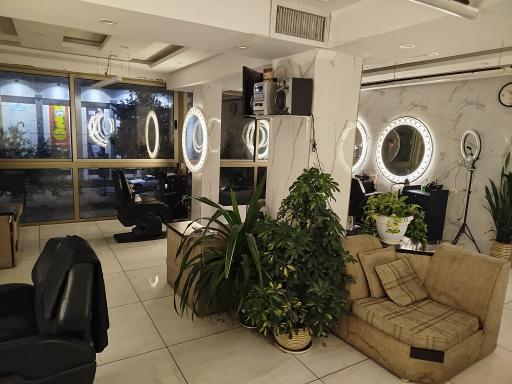 عکس آرایشگاه مردانه وی آی پی