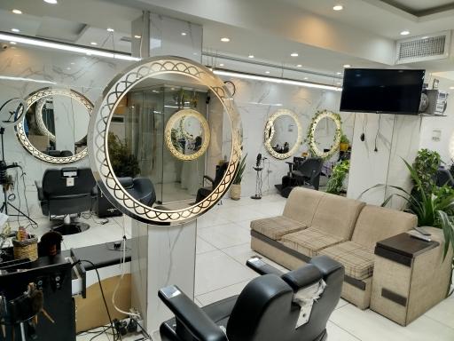 عکس آرایشگاه مردانه وی آی پی