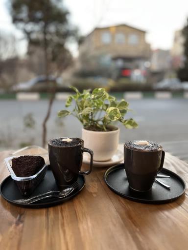 عکس کافه لونا