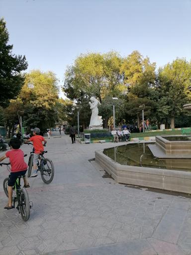 عکس پارک لاله