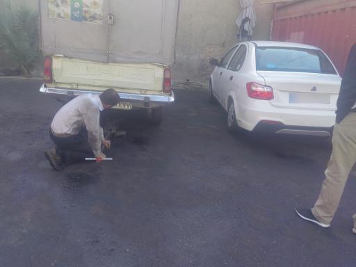 عکس متخصص تعمیر ABS و سیستم ترمز