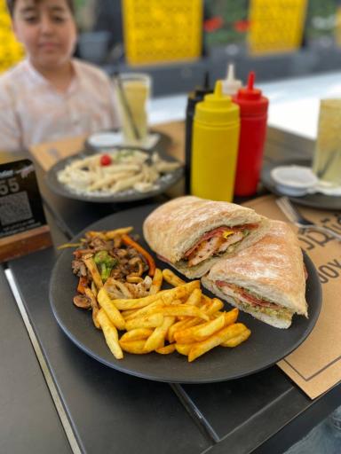 پیتزا آفتابگردان